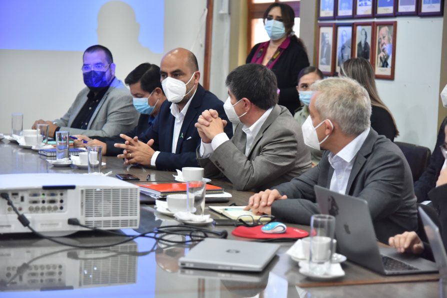 Gobierno define medidas migratorias, de seguridad e inversión para Arica y Parinacota
