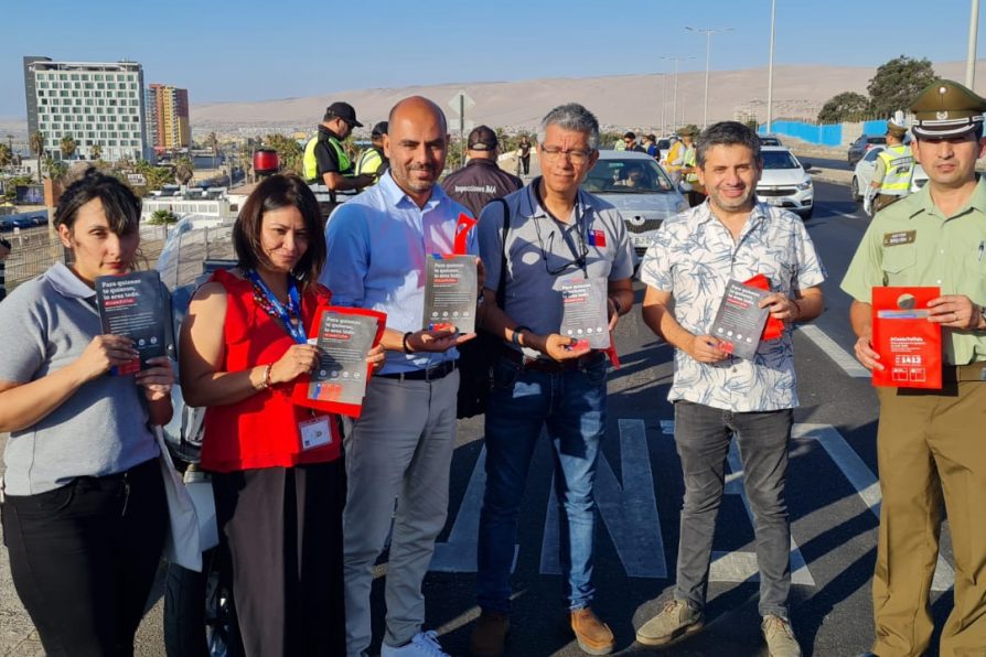 <strong>Por una Navidad más segura, Carabineros y Delegación Presidencial lanzaron Plan de Servicios Reforzados</strong>