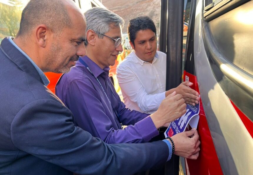 Conductores se certificaron en Buen Trato a adultos mayores y personas con discapacidad