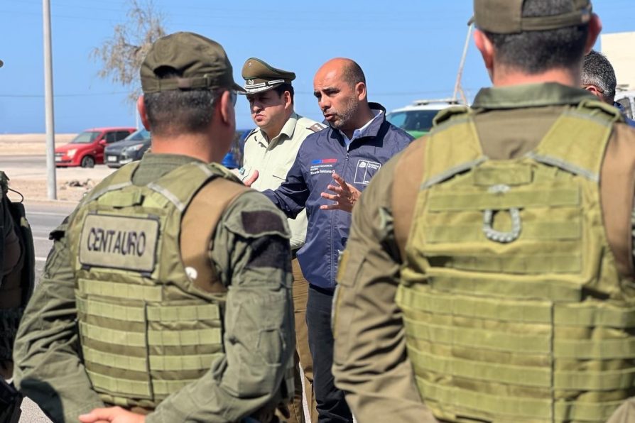 Instalan cordón sanitario y retiro de camiones estacionados en la Ruta 5 Norte ante eventual expansión del mosquito Aedes Aegypti