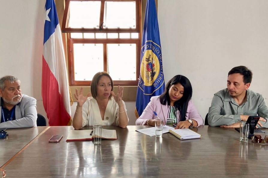 Avanza desalojo de Cerro Chuño: Gobierno y autoridades de la región fortalecen la seguridad en Arica