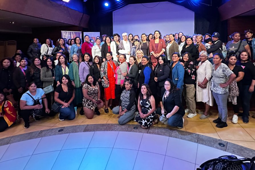 Con 135 participantes inicia el programa Mujeres Jefas de Hogar